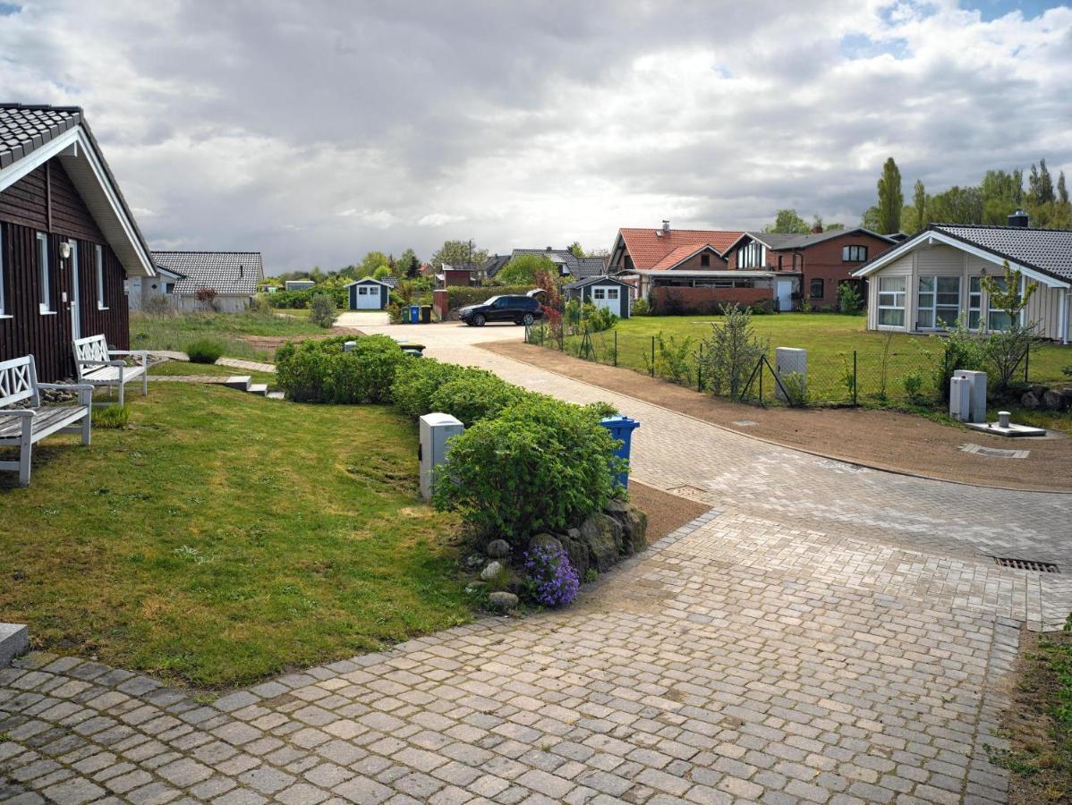 Daenische Ferienhaeuser Am Salzhaff Haus Pacific Villa Insel Poel Exterior photo